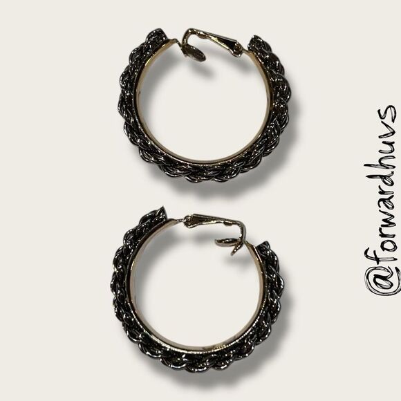 Bundle Sale 3 for $15 | Clip-On Hoop Earrings | Classic and Versatile - Picture 6 of 9